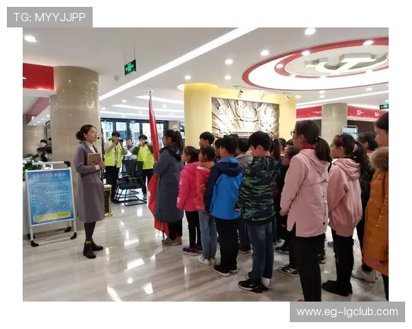 小乔阵法足球阵容解析与战术布局探讨